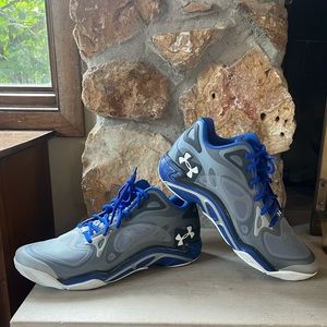 Like New!🎉 Under Armour Anatomix Men’s Shoes